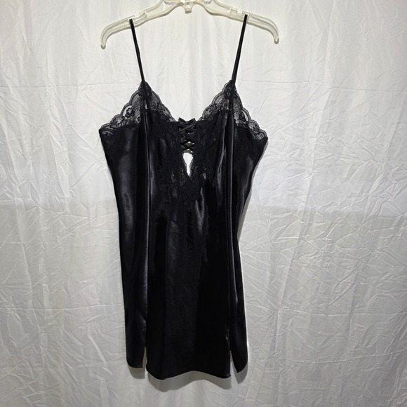 Frederick's of Hollywood Other - Fredericks of Hollywood Black Satin Lace Up Chemise Nightgown 2X NEW